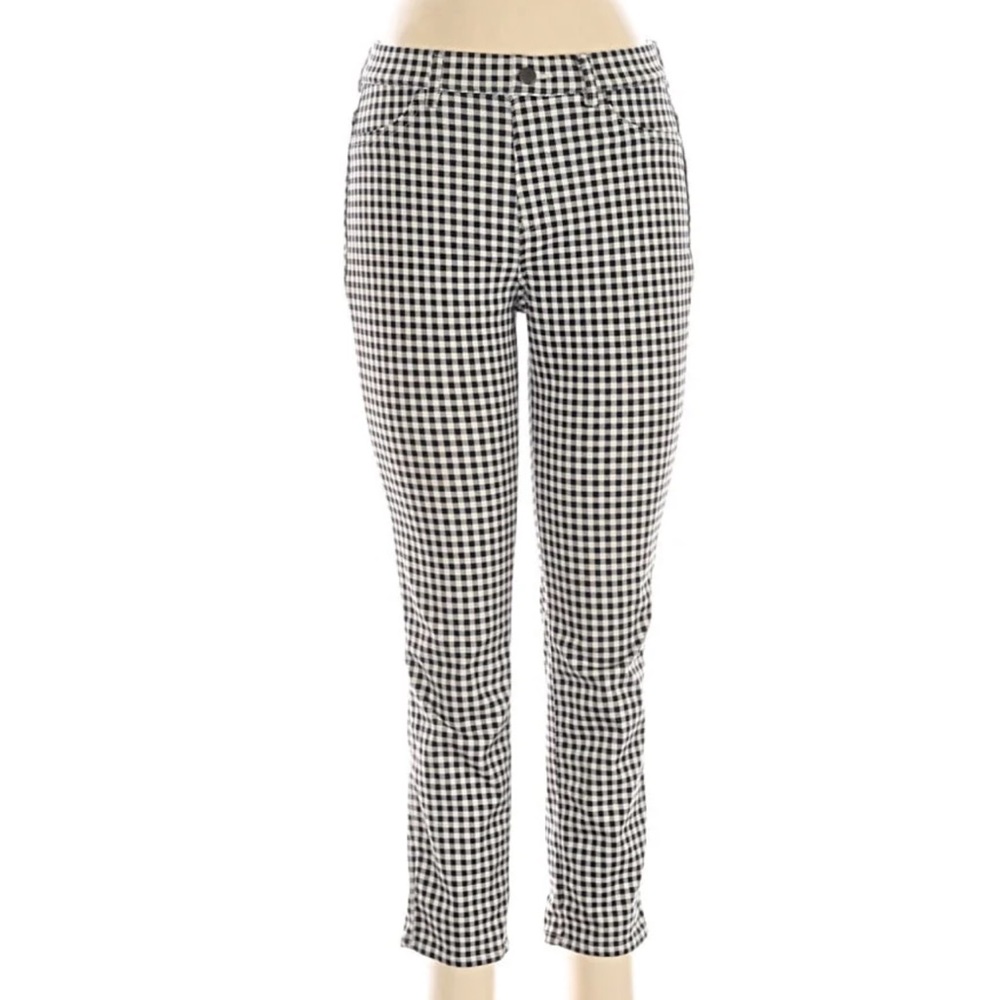 Black and white gingham checkered stretch bootleg pants Uniqlo work style